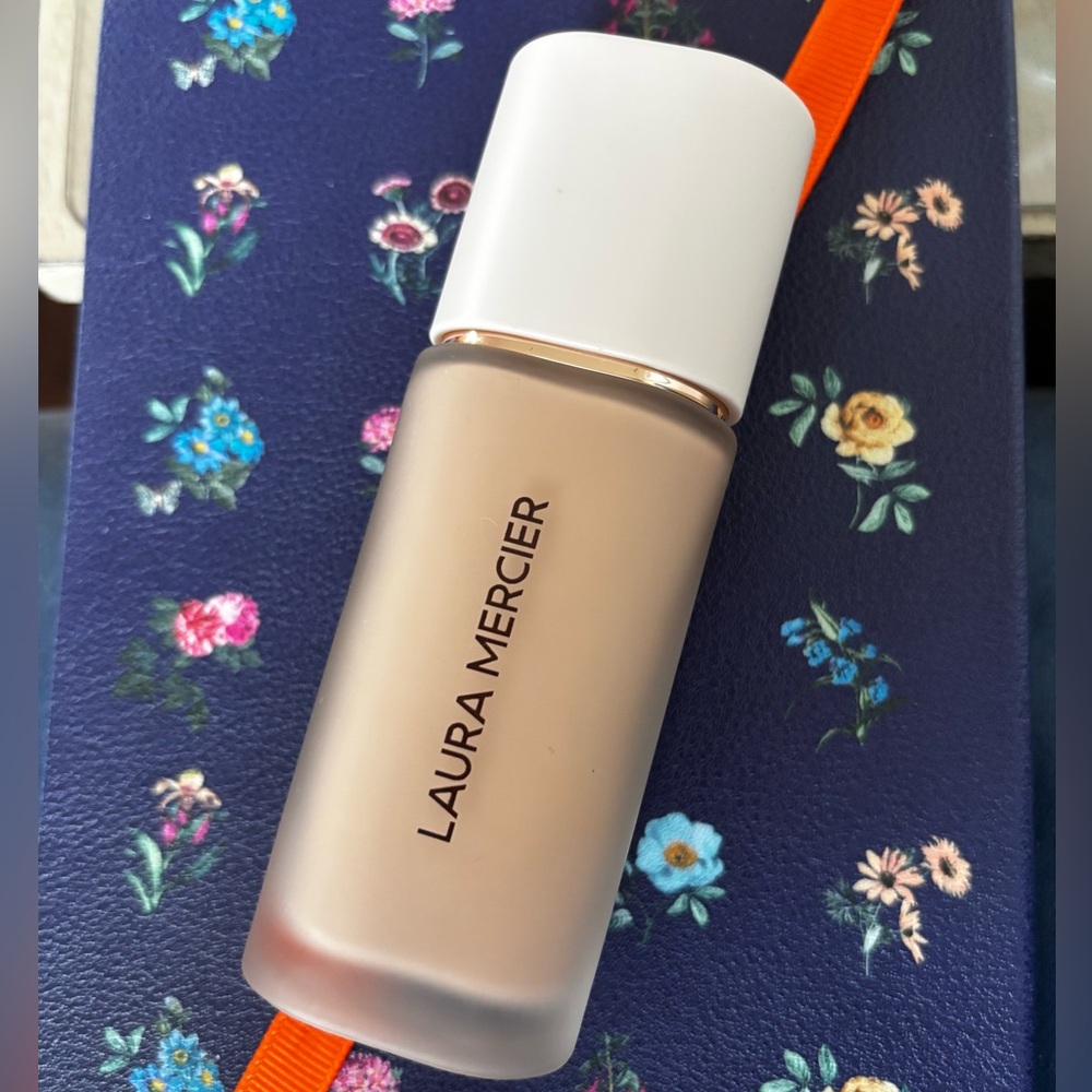 Laura Mercier Real Flawless Perfecting Foundation 2C2 Soft Sand